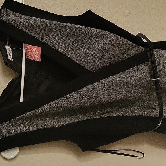 Brand new! - Picture 2 of 3